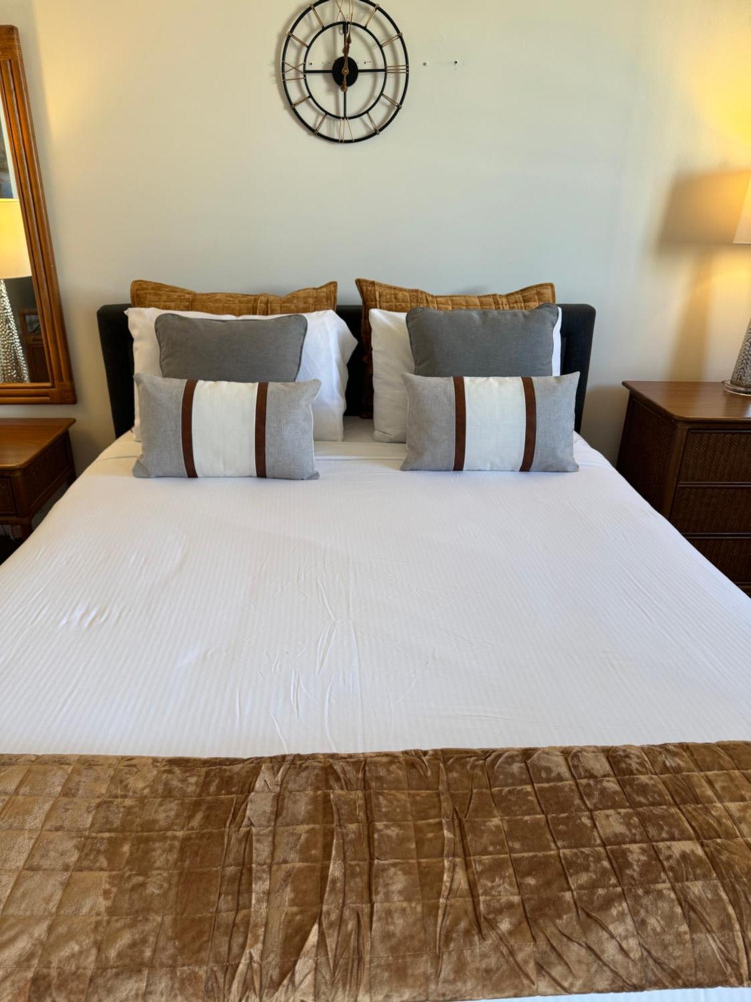 1414- Heart Of Waikiki With Kitchen - Free Parking - City View Хонолулу Екстериор снимка